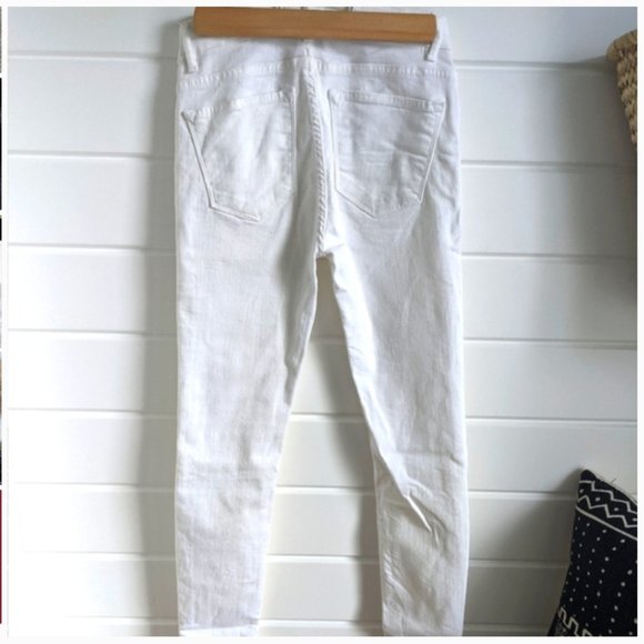 Zara Women Premium White Denim - Picture 6 of 6